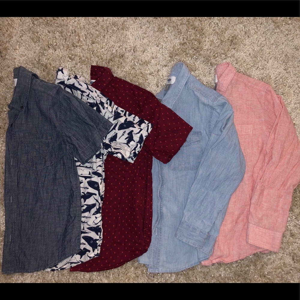 BOYS OLD NAVY SMALL BUTTON UPS